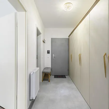 High Comfort Brasov Exterior photo